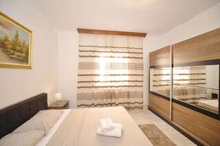 Апартаменты Apartment Sunshine Котор Апартаменты с 3 спальнями-27