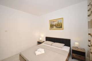 Апартаменты Apartment Sunshine Котор Апартаменты с 3 спальнями-28