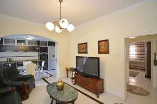 Апартаменты Apartment Sunshine Котор Апартаменты с 3 спальнями-34